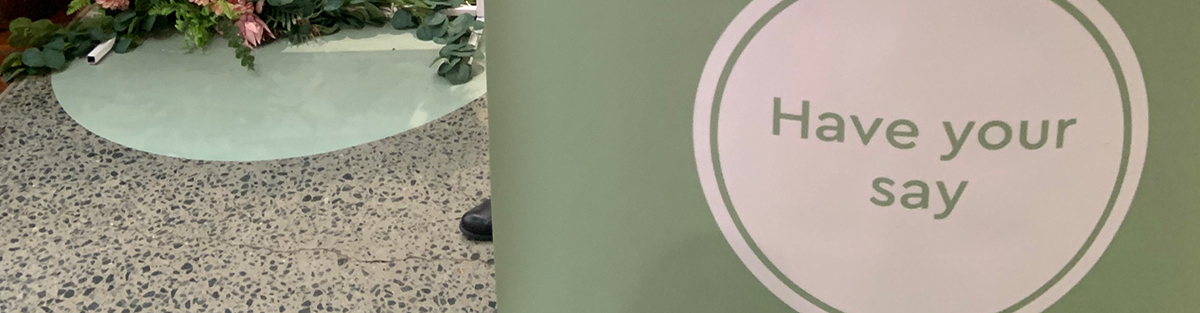 Image of drop in desk in westfield belconnen